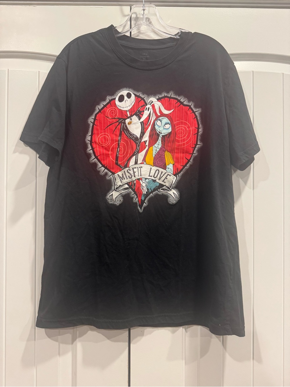 Disney Short Sleeve Tee - Black & Red Heart Graphic